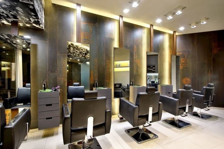 Beauty Parlour